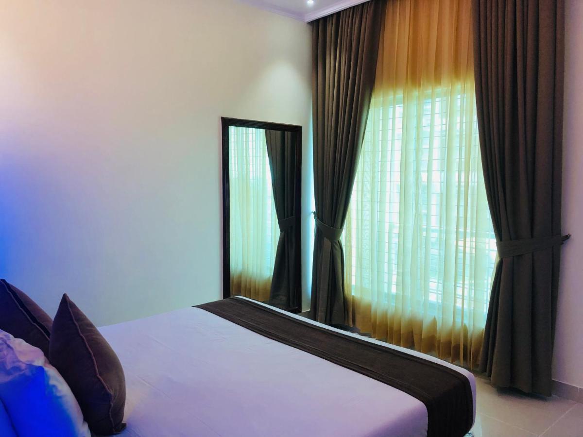 Uni Resort Кокс Базар Екстериор снимка