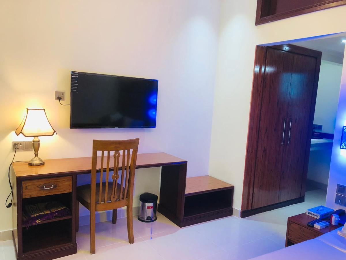 Uni Resort Кокс Базар Екстериор снимка