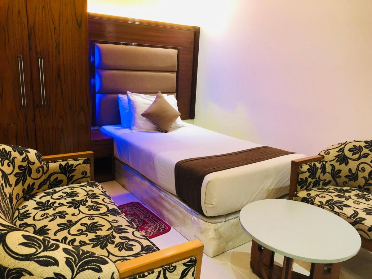 Uni Resort Кокс Базар Екстериор снимка
