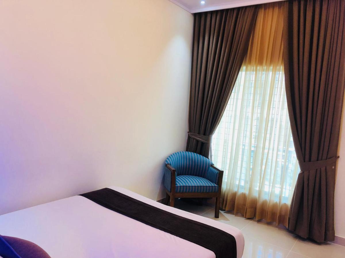 Uni Resort Кокс Базар Екстериор снимка
