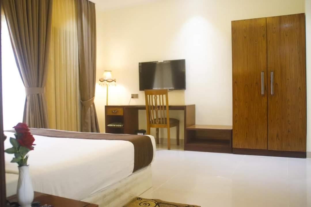 Uni Resort Кокс Базар Екстериор снимка